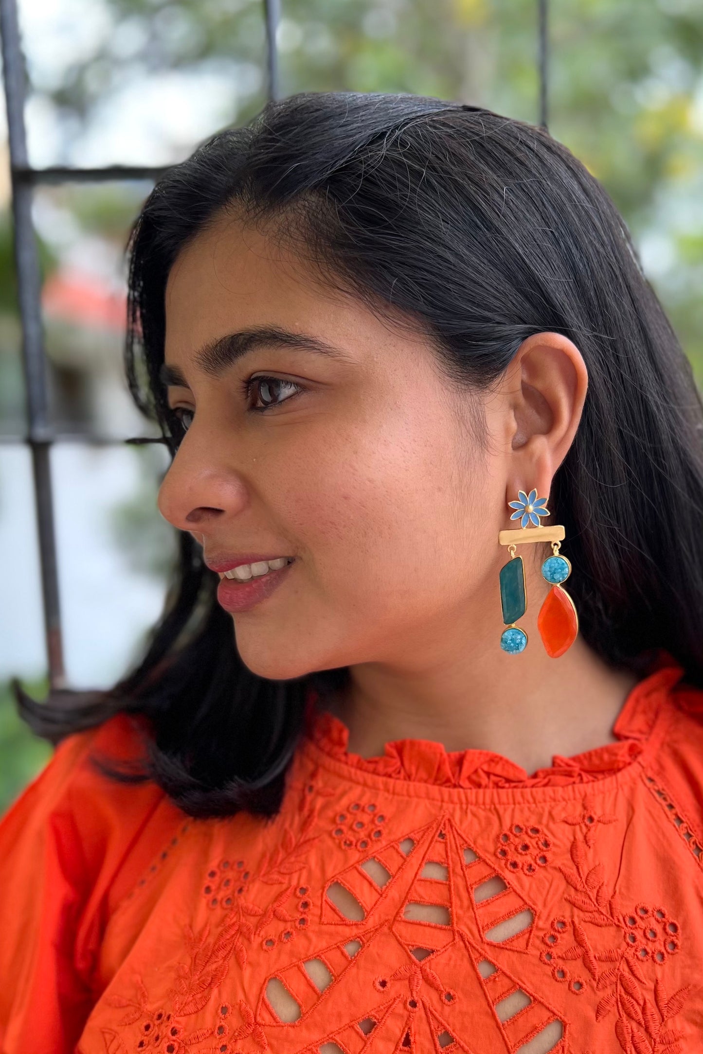 The Statement Floral Hues - Green Orange
