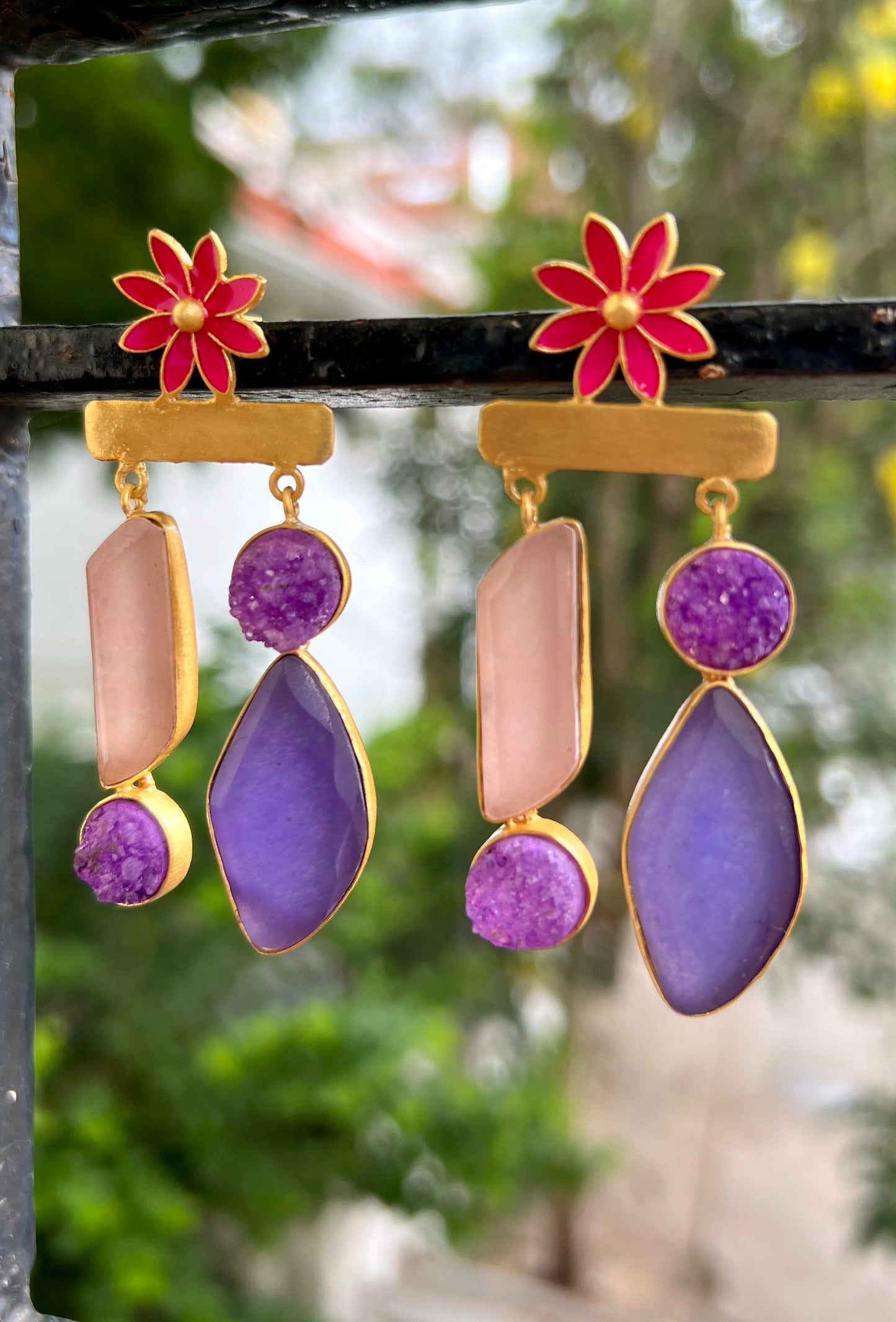 The Statement Floral Hues - Pink Purple