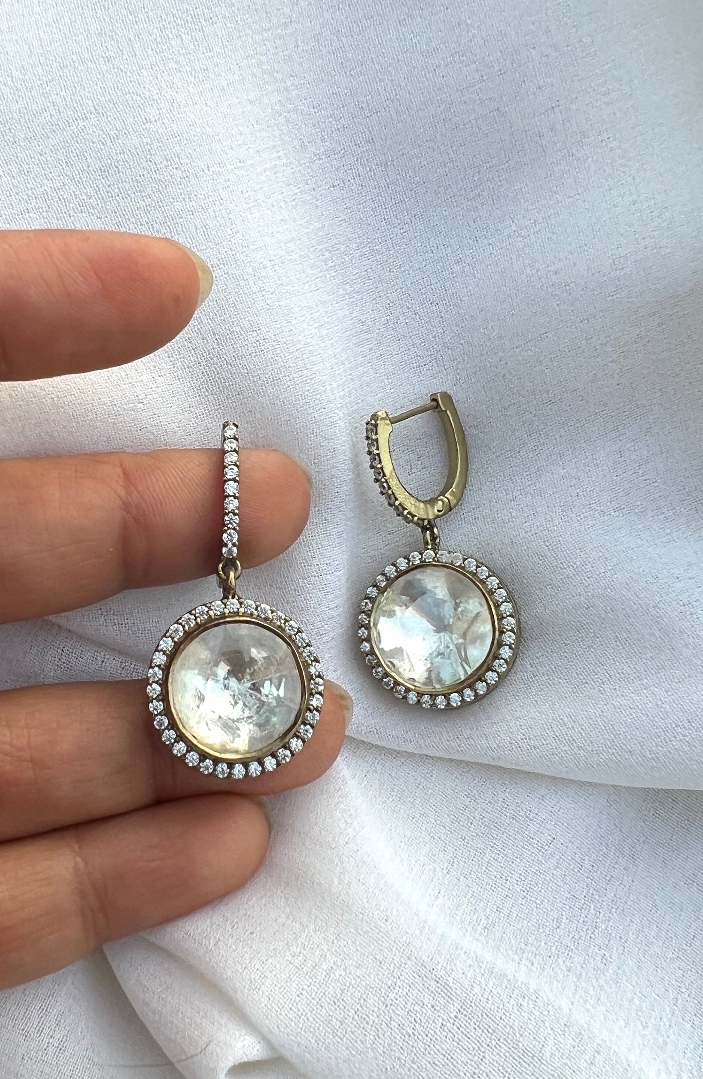 Reversible Circle Drops