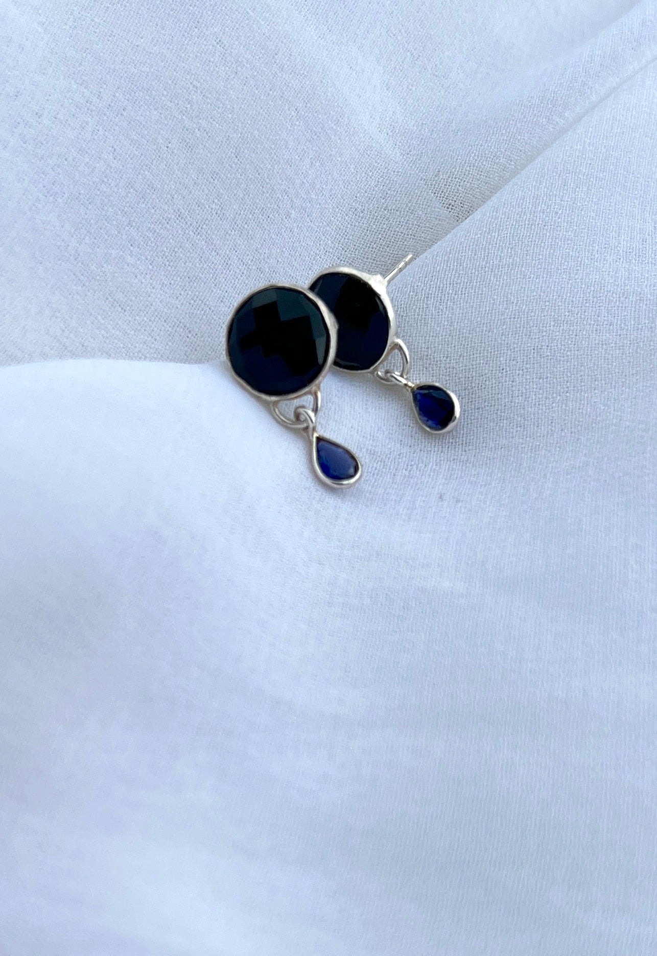 Black Onyx Studs with a small Amethyst drop - 925 Silver