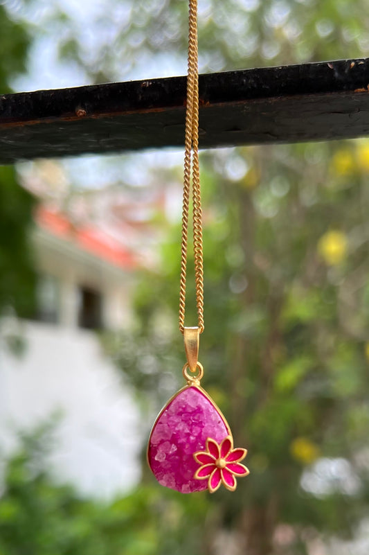 Druzy Pendant - Pink